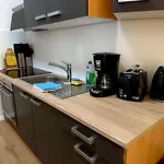 Gemuetliche Direkt Am Bahnhof Zentrale Lage アパート *