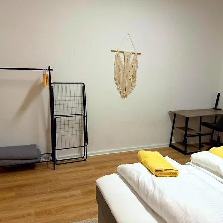 Apartment Gemütliche Direkt Am Bahnhof Zentrale Lage