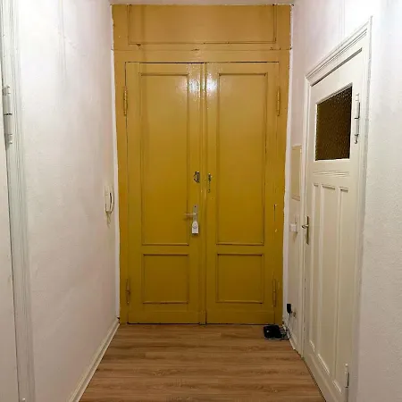 Gemuetliche Direkt Am Bahnhof Zentrale Lage Apartment