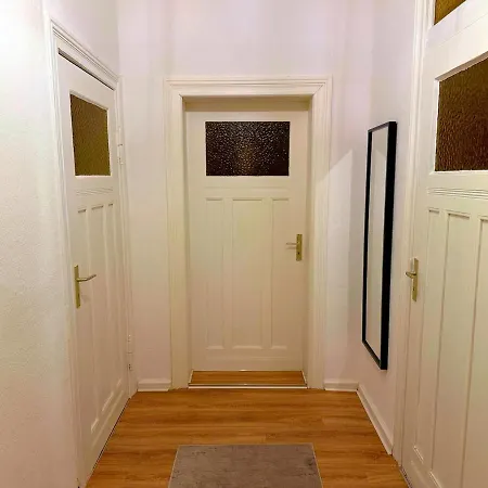 Gemuetliche Direkt Am Bahnhof Zentrale Lage Apartment